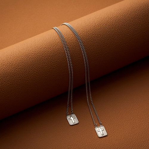 Escapulário de Aço Cruz em Relevo 60cm 14x11mm