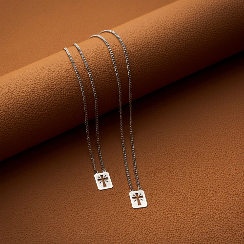 Escapulário de Aço Cruz com Brilho e Trabalhado 14x11mm 60cm