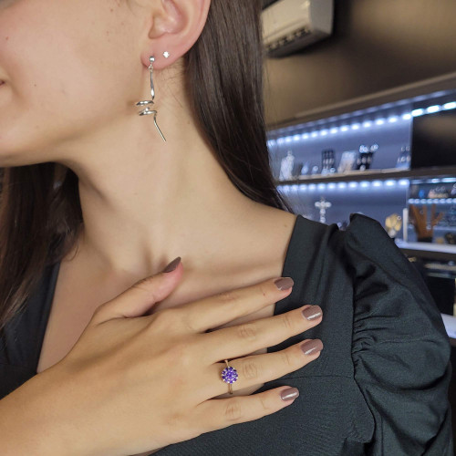 Brinco de Prata Ponto de Luz Quadrado Zircônia 4mm