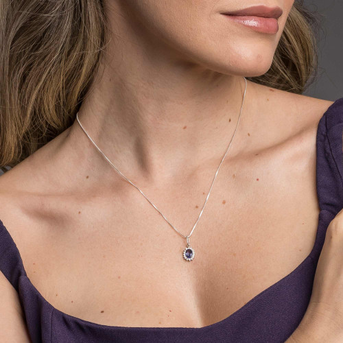 Colar de Prata Coleção Queens Cristal Tanzanita 5x7 e Zircônias Brancas 45cm