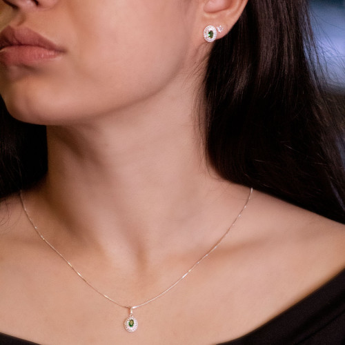 Pingente de Prata Oval com Zircônia Verde 10x7mm